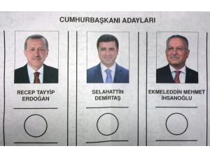 Cumhurbaşkanlığı Seçimi Öncesi, Filigramlı Zarf, Evet-hayır Ve Oy Pusulası Tanıtıldı