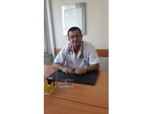 Oruç Tutanlar Bayramda Psikolojik Olarak Fazla Yemek Yiyor