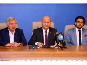 Bursalı Ak Partililer Erdoğana Bağışta Bulundu