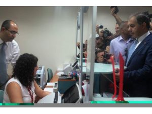 Başbakan Erdoğanın Seçim Kampanyasına İzmirden Bağış