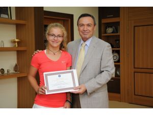 Akdeniz Üniversitesi Sporcusu Şampiyon Oldu