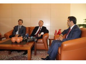 Ekmeleddin İhsanoğlunun Kayseri Temasları