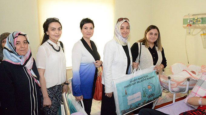 İlk Hediyeler Onikişubat’tan