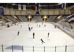 (Özel Haber) Geleceğin Buz Perileri Erzurum’da Yetişiyor