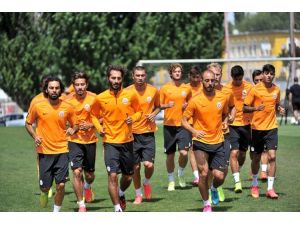 Galatasaray Yeni Sezon Hazırlıklarını Sürdürüyor