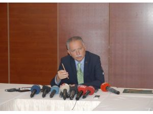 İhsanoğlu Protestolara Cevap Verdi