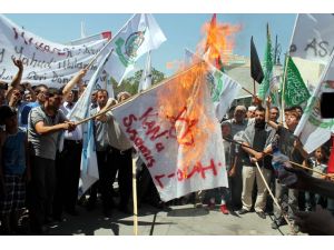 Konya’da İsrail Bayrağı Yakıldı