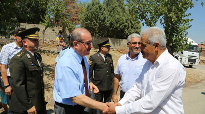 Vali Kocatepe, Şehit Ailelerini Ziyaret Etti
