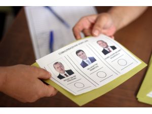 Gümrüklerde Oy Kullanma İşlemi Başladı