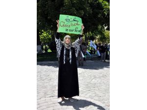Gaziantep’teki Suriyeliler İsrail’i Protesto Etti