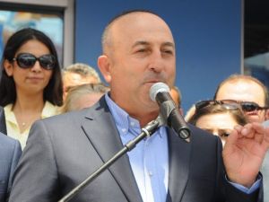 Ak Partililer Sandığa Koşarak Gider