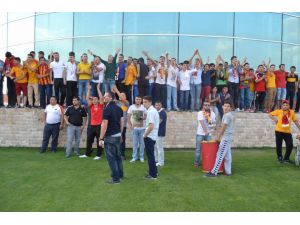 Yeni Sezon Hazırlıklarını Sürdüren Kayserispora Taraftar Desteği