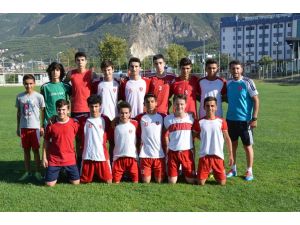 Denizli Büyükşehir Beledeyiseporun Akademileri Topbaşı Yaptı