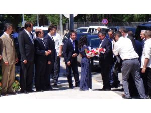 Bakan Yılmaz’dan Filistin İçin Arapça Dua