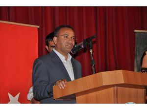 Adalet Bakanı Bekir Bozdağ: