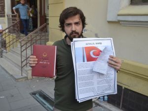 İhsanoğlu’na İstiklal Marşı Gönderdiler