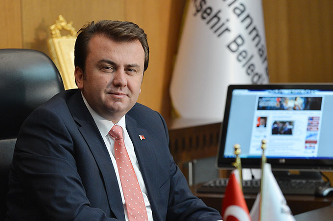 Başkan Erkoç, Herkesi Mitinge Davet Etti…