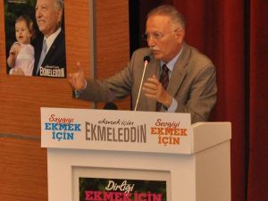 Ak Parti’li Seçmenden Oy Bekliyor