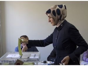 Türk Vatandaşları İtalya’da Sandık Başına Gitti