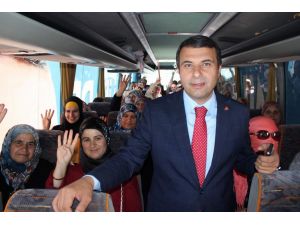 Ak Parti, Kırşehirden 100 Gurbetçiyi Oy Kullanması İçin Kayseriye Gönderdi