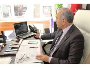 Belediye Başkanı Kendi Makam Aracına Ceza Kesti