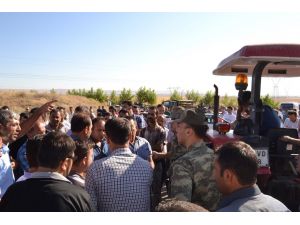 İşçiler Yol Kapatarak Eylem Yaptı