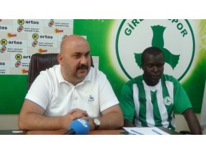 Giresunspor’da Transfer Çalışmaları Sürüyor