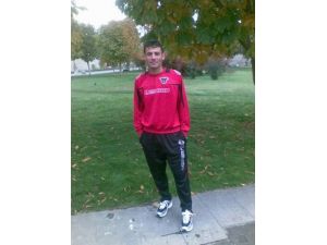 Genç Futbolcu Zengin, Yeni Takım Arıyor