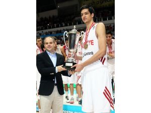 12 Genç Adam, Avrupa Şampiyonu Oldu