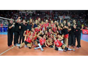 Voleybolda Bayan Milli Takımı Rusyayı Yendi