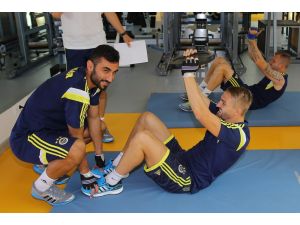 Fenerbahçe Yeni Sezon Hazırlıklarını Sürdürüyor