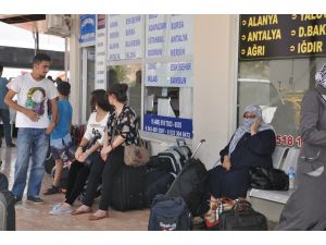Işidin Saldırılarından Kaçan Yezidiler Türkiyeye Geliyor