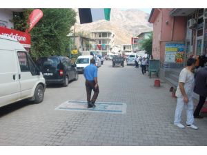 Sason’da İsrail Bayrağı Yere Çizildi