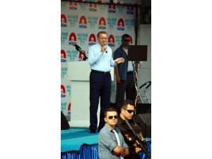 Başbakan Erdoğan: “Ekmel, Sen Türkiyeye Yabancısın”