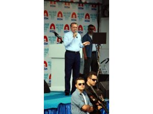 Monşer Önce Pensilvanya Ve Efendilerine Üslup Dersi Versin”