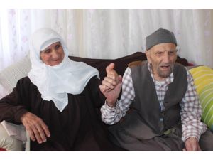 80 Yıldır Bitmeyen Aşk