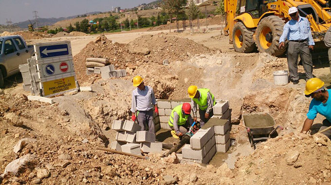 Mesire Alanlarında Su Hattı Yenilene Çalışması