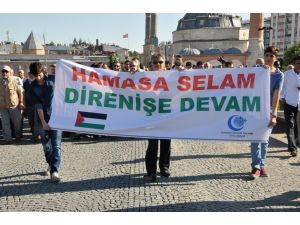 Gazze’de Ölenler İçin Gıyabi Cenaze Namazı