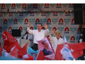 Hiç Kimse Bize Mahalle Baskısı Yapamaz