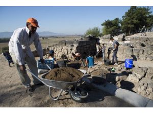 Tatarlı Höyük Kazısının 7. Sezon Çalışmalarına Başlandı