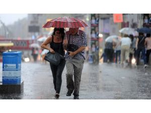 İstanbul’da Yağış Kaldığı Yerden