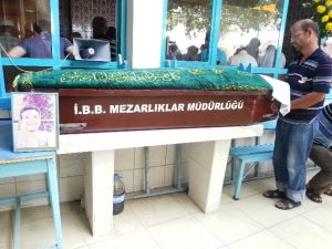 Sel Kurbanı Çocuğa Veda