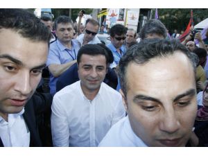 Hdp Cumhurbaşkanı Adayı Demirtaş Diyarbakırda Halka Seslendi