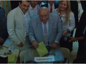 Demirel De Sandığa Gitti