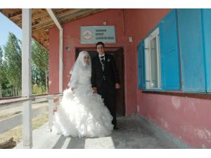 (Özel Haber) Son Oyu Gelin Kullandı