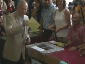 İhsanoğlu, Kendi Sandığından Birinci Çıktı
