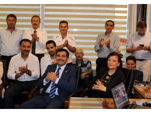 Ak Parti Eskişehir’de Erdoğan Sevinci