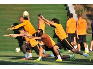 Galatasaray Hazırlıklarını Sürdürüyor