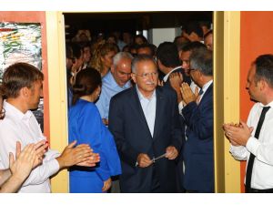 İhsanoğlu: “Sayın Başbakanı Tebrik Eder Başarılar Dilerim”