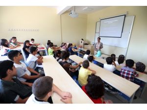 Çocuk Üniversitesinde İlk Ders Zili